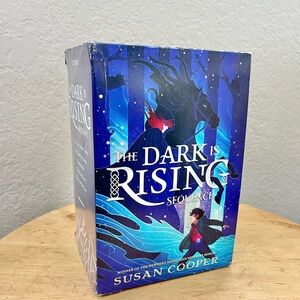 The Dark Is Rising Sequence (Boxed Set): Over Sea, Under Stone